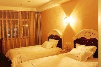 Tangfeng Art Hotel Shenyang North Railway Station المظهر الخارجي الصورة
